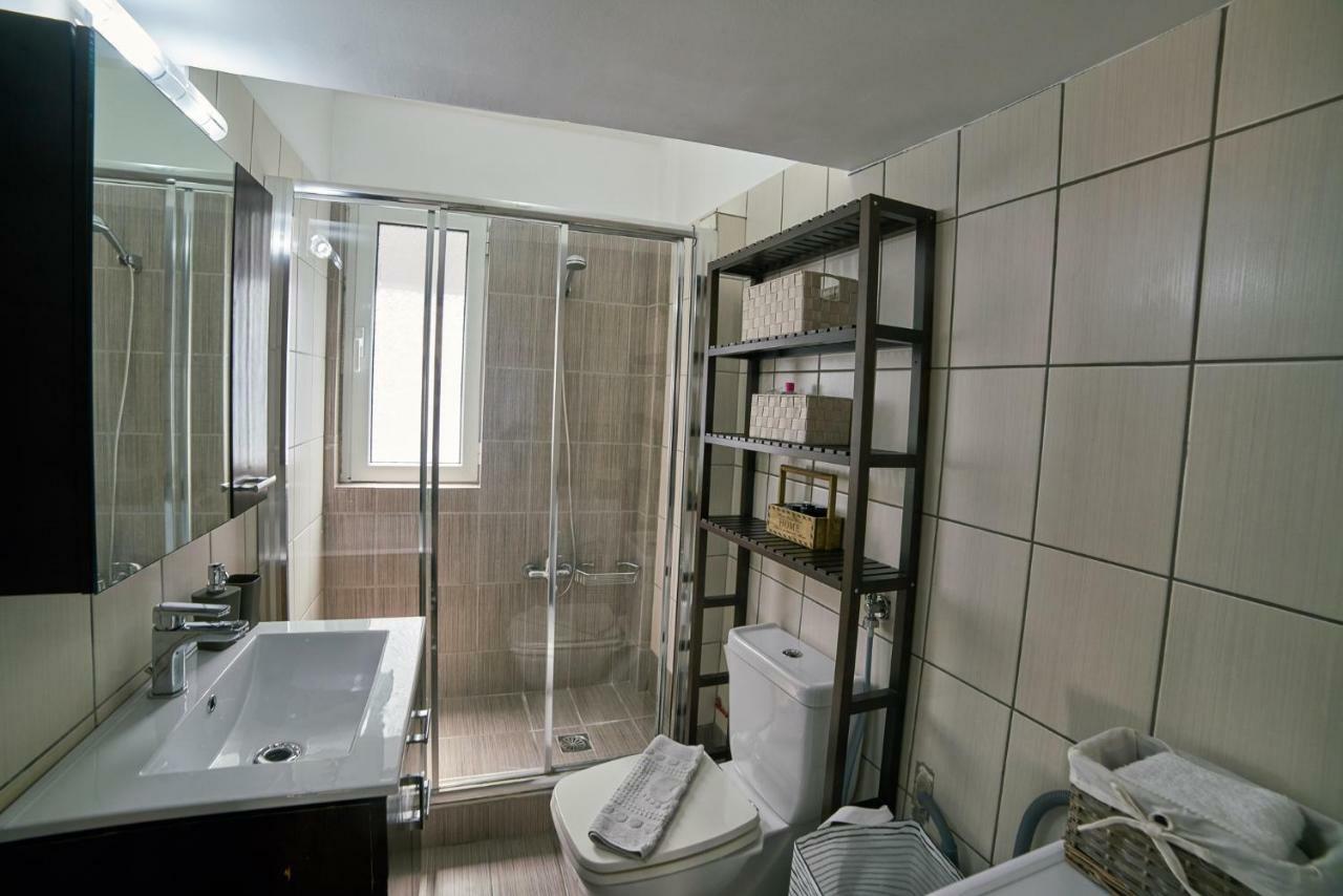 V&V Central & Elegant Apartment Афины Экстерьер фото