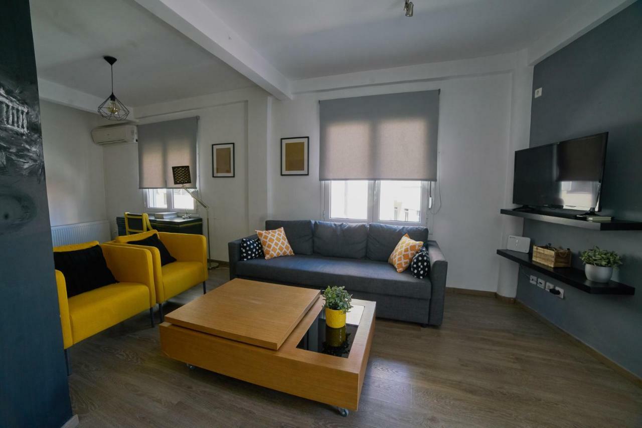V&V Central & Elegant Apartment Афины Экстерьер фото